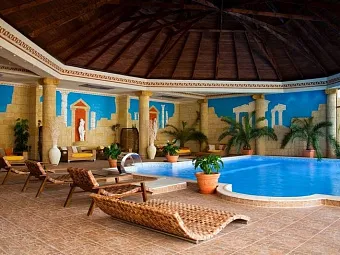 Отель ПРОМЕТЕЙ КЛУБ 4*.