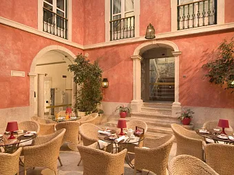 Отель REAL PALACIO 5*